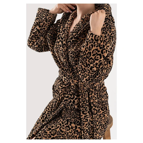 Soley Panthera Leopar Desenli Bornoz - Görsel 4