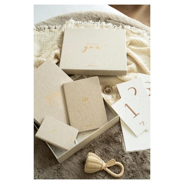 Matt Notebook 7 Parça Özel Defter Seti Krem 28x25 Cm Keten Kutulu Bebek Anı Hamile Günlüğü - Görsel 4
