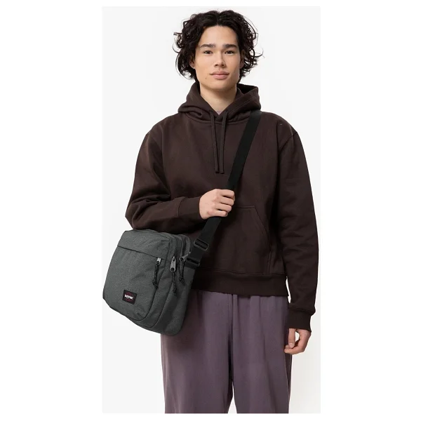 Eastpak Crosser Unisex Siyah Omuz Çantası Ek0a5bır77h1 - Görsel 4