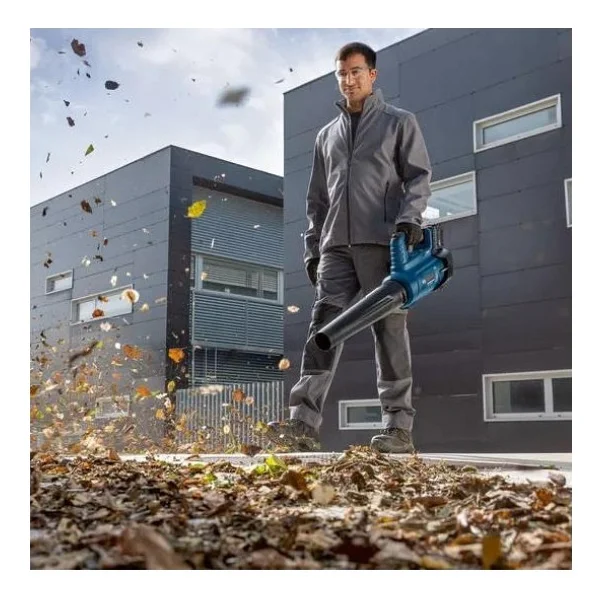 Bosch Gbl 18v-750 Çift Akülü 8 Ah Yaprak Üfleme Makinesi - Görsel 2