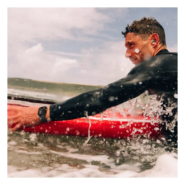 Apple Watch Series 10 GPS + Cellular 42mm Simsiyah Alüminyum Kasa Ve Siyah Spor Kordon Akıllı Saat - Görsel 8
