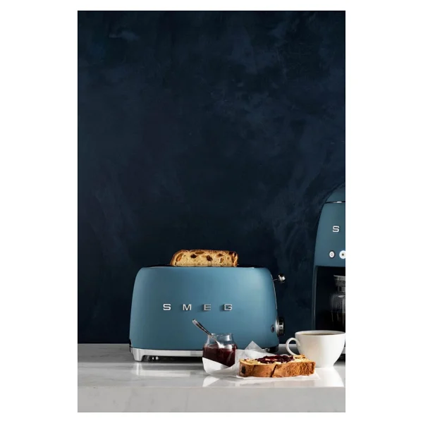 Smeg Mat Storm Blue Kettle Seti: Ekmek Kızartma Makinesi Ve Filtre Kahve Makinesi Otomatik Kapanma Özelliği - Görsel 4