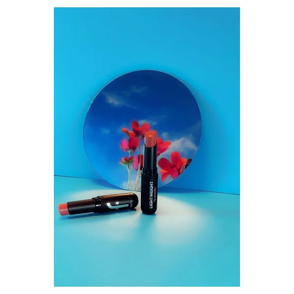 Flormar Lightweight Lip Powder Mat Ultra Hafif Stick Ruj - Görsel 6
