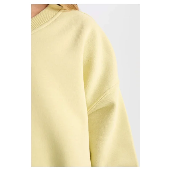 Defacto Kız Çocuk Cropped Fit V Yaka Basic Düz Sweatshirt D7047a824wn - Görsel 5