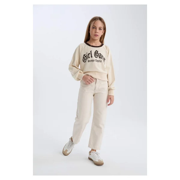 Defacto Kız Çocuk Relax Fit Bisiklet Yaka Baskılı İçi Yumuşak Tüylü Sweatshirt D7042a824wn - Görsel 3