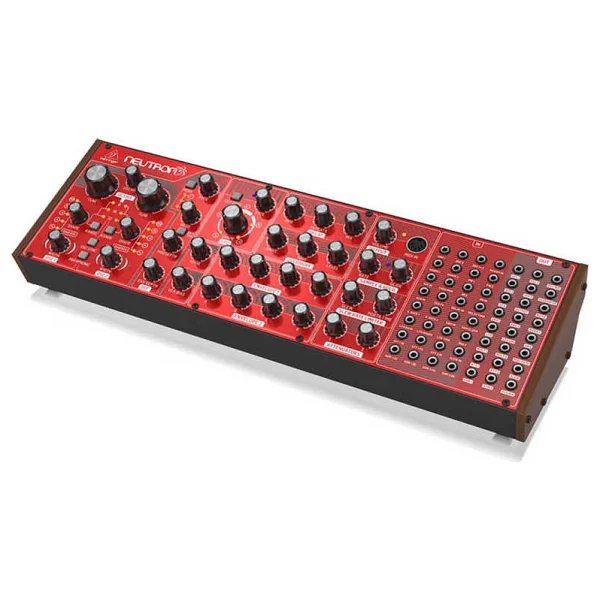Behringer Neutron Yarı Modüler Synthesizer - Görsel 2