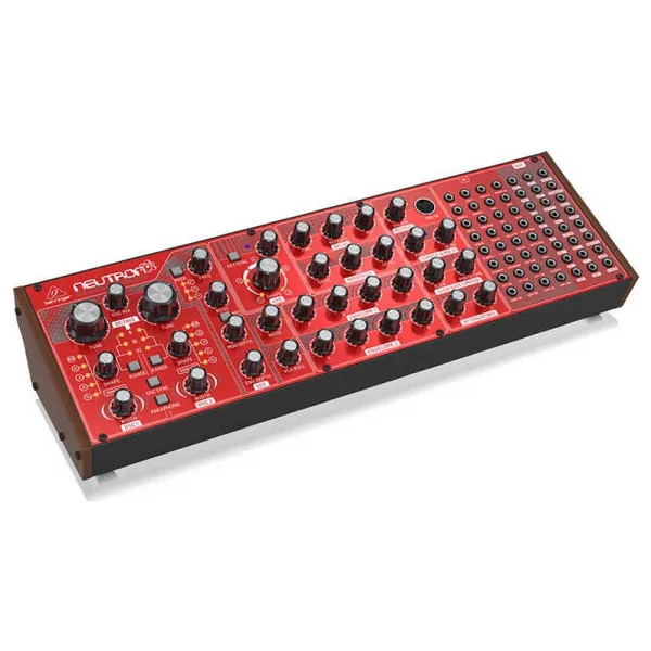 Behringer Neutron Yarı Modüler Synthesizer - Görsel 4