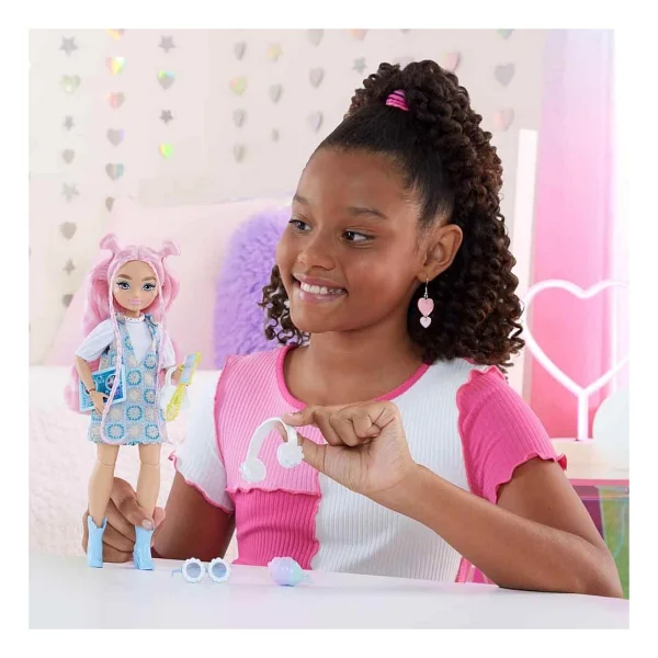 Barbie Dream Besties Daisy Bebek Ve Aksesuarları Jdd74 - Görsel 2