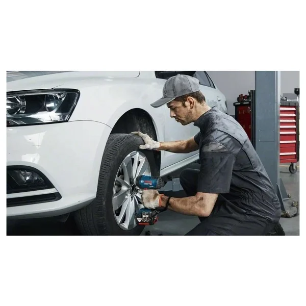 Bosch Gds 18v-400 Çift Akülü 5 Ah Darbeli Somun Sıkma Makinesi - Görsel 2