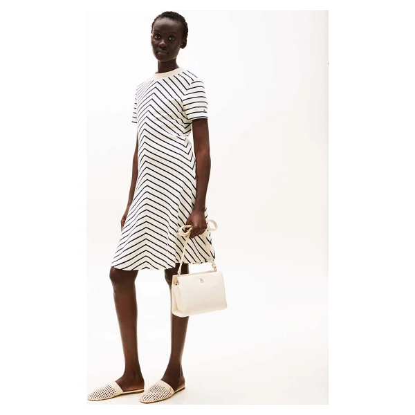 Tommy Hilfiger Legacy Mini Çapraz Askılı Çanta - Krem - Görsel 3