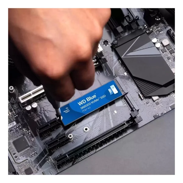Western Digital Blue Sn5000 Wds200t4b0e Pcı-Express 4.0 2 TB M.2 SSD - Görsel 7