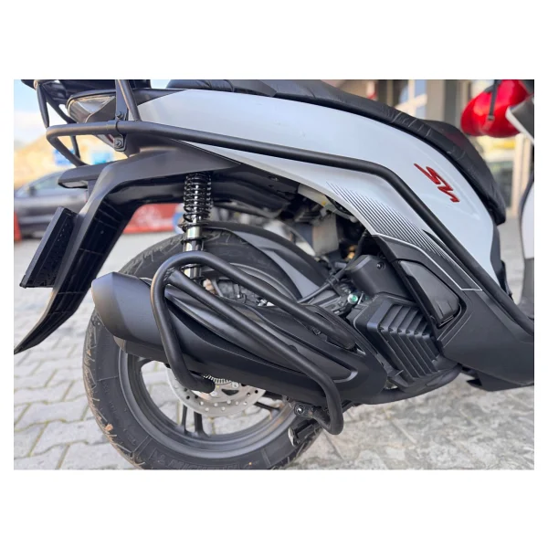 Honda Sh Aksesuar Paketi ( Koruma Demiri - Egzoz Koruma - Konfor Sele - Paspas) - Görsel 3
