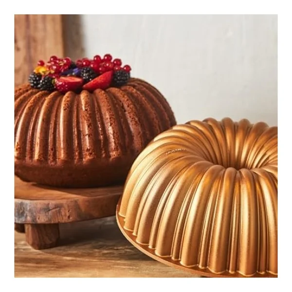 Karaca Cake Pro Dilimli Döküm Kek Kalıbı Gold - Görsel 2