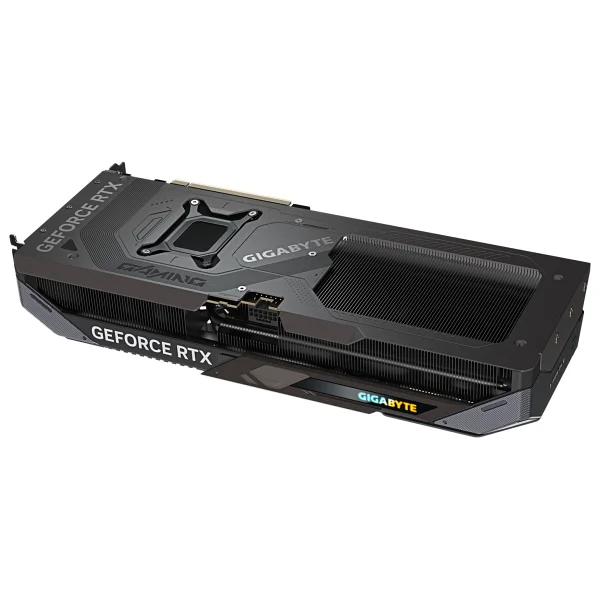 Gigabyte RTX 5070 Gaming Oc 12g Gv-N5070gamıng Oc-12gd 192 Bit Gddr7 12 GB Ekran Kartı - Görsel 4