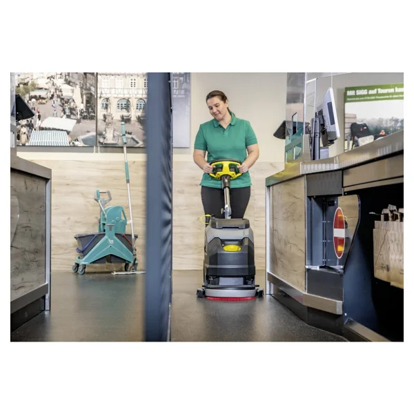 Karcher Bd 35/15 C Classic Bp Zemin Temizleme Makinesi - Görsel 5