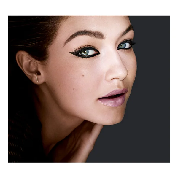 Maybelline The Colossal Kajal Argan Yağı İçeren Extra Black Göz Kalemi - Görsel 3