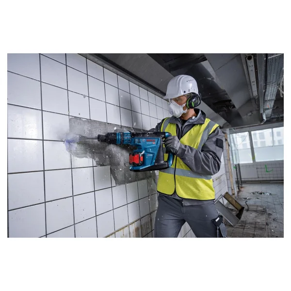 Bosch Gbh 18v-40 C Çift Akülü 12 Ah Kırıcı-Delici - Görsel 3