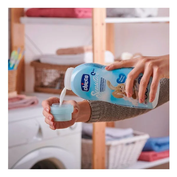 Chicco Pudra Tazeliği Konsantre Çamaşır Yumuşatıcısı 750 Ml - Görsel 2