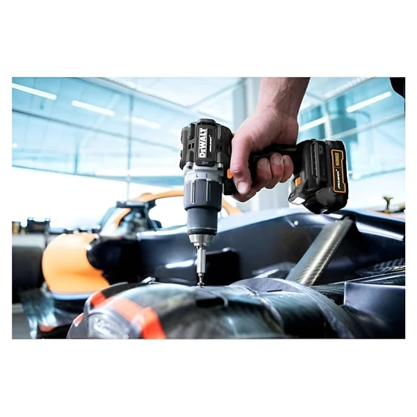 Dewalt Mclaren Serisi DCB184 XR 18V 5A Li-Ion +%50 Powershock Power Yedek Batarya - Görsel 4