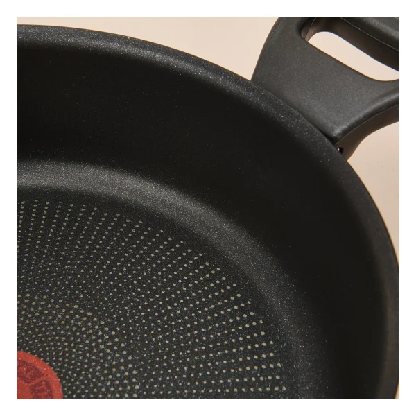 Tefal Titanium 3X Force 24 cm Kapaklı Kısa Tencere - Görsel 5