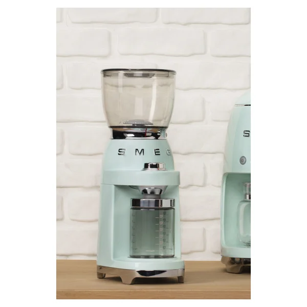 Smeg Cgf01 50's Style Kahve Öğütme Makinesi - Görsel 5