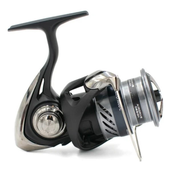 Daiwa Ninja BS LT 24 4000 C 4+1 BB Spin Olta Makinesi - Görsel 4