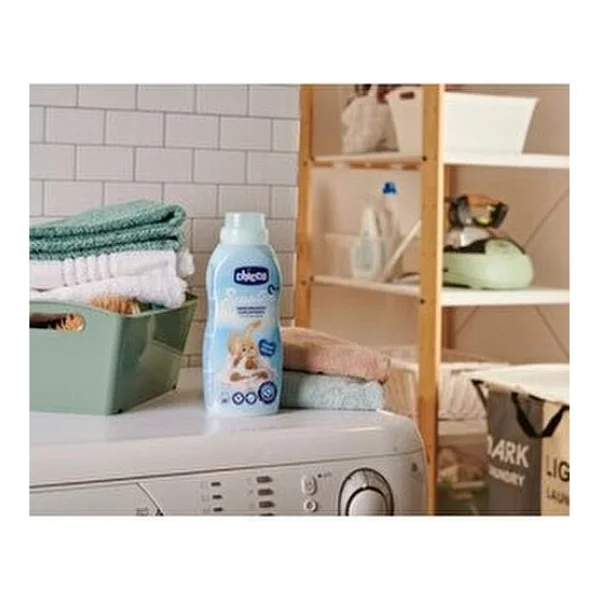 Chicco Pudra Tazeliği Konsantre Çamaşır Yumuşatıcısı 750 Ml - Görsel 6