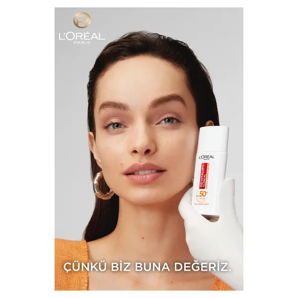 L'oreal Paris Revitalift Clinical Yüz Güneş Kremi 50 Ml Spf 50+ Tüm Cilt Tipleri İçin Nemlendirici - Görsel 3