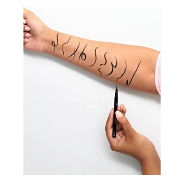 Essence Super Fine Siyah Kalem Eyeliner - Görsel 4