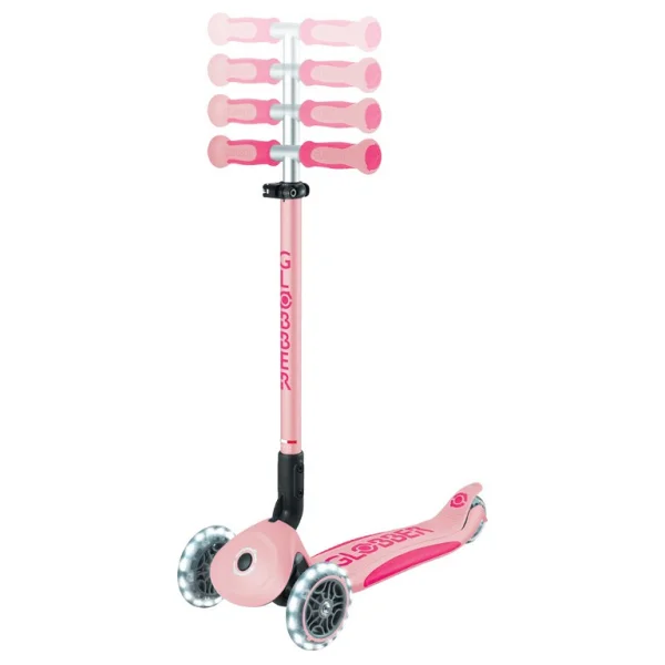 Globber Go Up Deluxe Işıklı 3 Tekerlekli Oturaklı Çocuk Scooter - Görsel 6