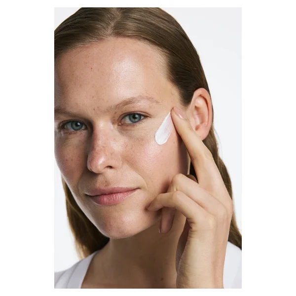 Ino Beauty Cilt Tonu Eşitleyici Saf Kolajen Yüksek Korumalı 00 Clear Spf50+ Yüz Güneş Kremi 50 Ml - Görsel 2