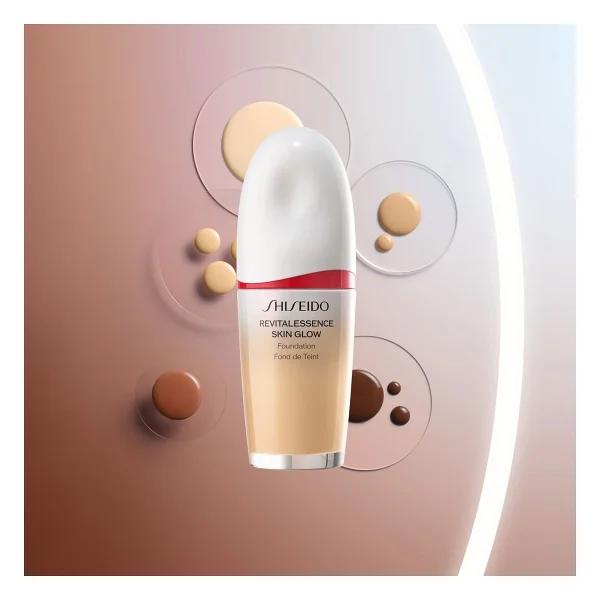 Shiseido Revitalessence Skin Glow Spf 30 250 Sand 30 Ml Likit Fondöten - Görsel 2