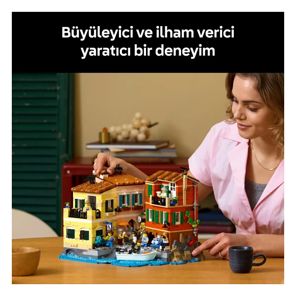 Lego 21359 Ideas İtalyan Rivierası - Görsel 6