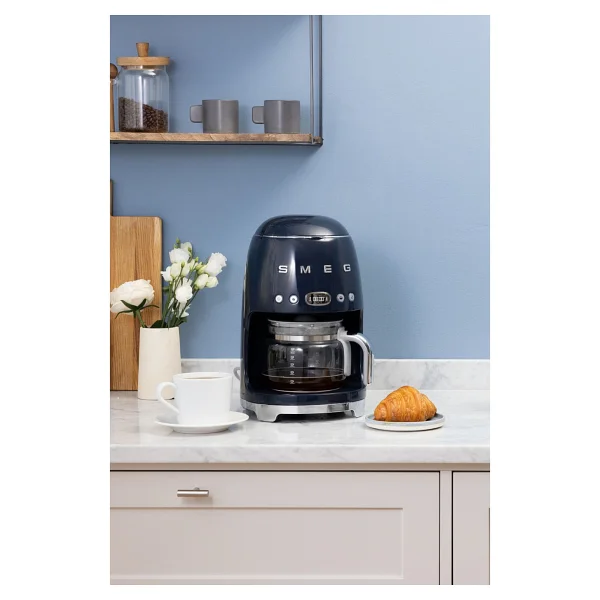 Smeg 50's Style Mavi Filtre Kahve Makinesi 1,4 Lt Kapasite Metal Malzeme İle Sıcak Tutma Fonksiyonu - Görsel 10