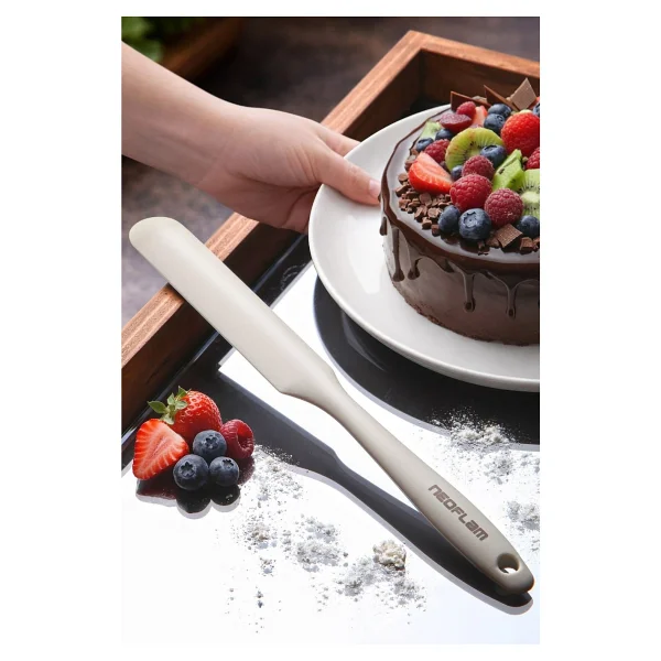 Neoflam İnce Silikon Pasta Spatulası - Görsel 3