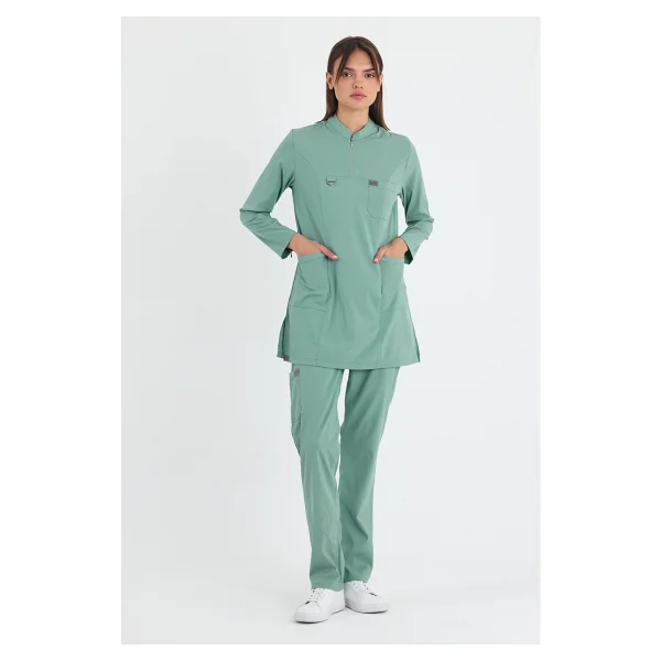 Mazey Uniform Avcı Yeşili Likralı Viscon Hakim Yaka Tesettür Hemşire Ve Doktor Scrubs Hastane Üniforma - Görsel 10