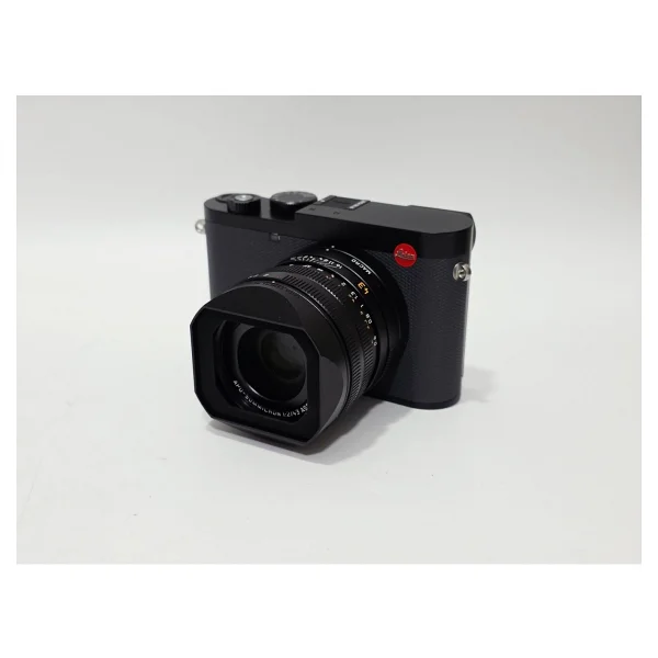 Leica Q3 43 Dijital Fotoğraf Makinesi - Görsel 3
