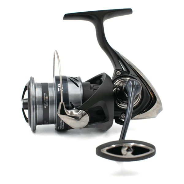 Daiwa Ninja BS LT 24 4000 C 4+1 BB Spin Olta Makinesi - Görsel 5