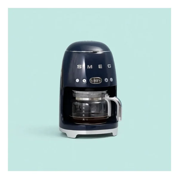 Smeg 50's Style Mavi Filtre Kahve Makinesi 1,4 Lt Kapasite Metal Malzeme İle Sıcak Tutma Fonksiyonu - Görsel 4