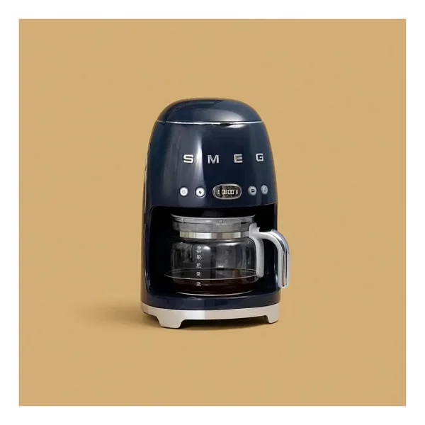 Smeg 50's Style Mavi Filtre Kahve Makinesi 1,4 Lt Kapasite Metal Malzeme İle Sıcak Tutma Fonksiyonu - Görsel 5