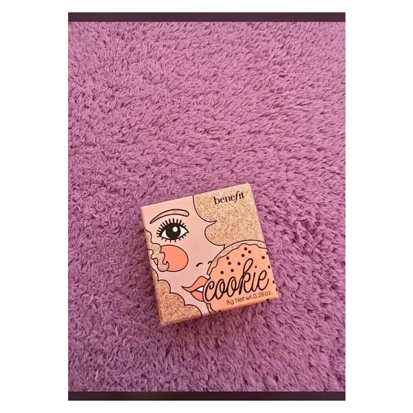 Benefit Cosmetics Cookie Golden Pearl Highlighter - Görsel 5