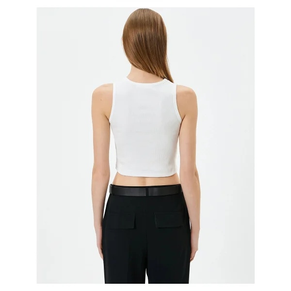 Koton Halter Yaka Atlet Crop Slogan Baskılı Pamuklu - Beyaz - Görsel 4