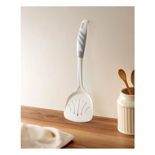 Madame Coco Chase Servis Spatulası - Görsel 5