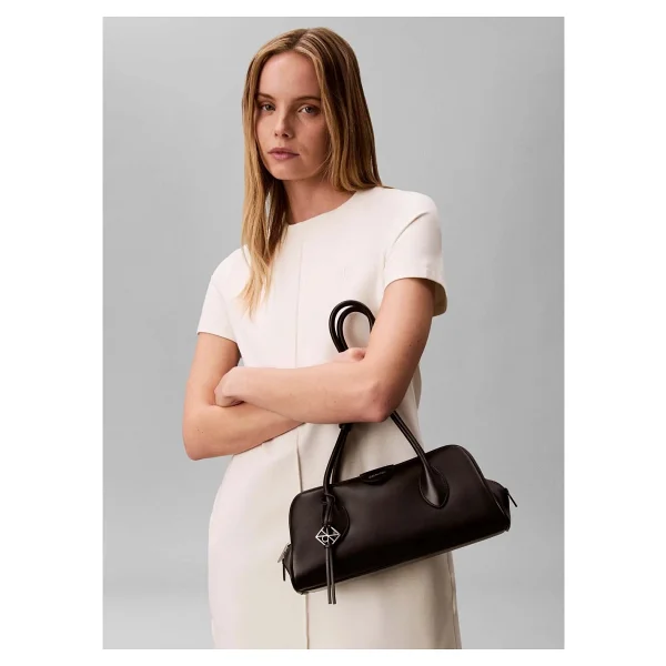 Calvin Klein Siyah Kadın Omuz Çantası Lv04f3369gub1 - Görsel 4
