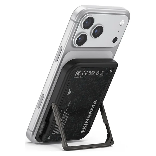 Skinarma Vektor Siyah 5000 mAh Hızlı Şarj Magsafe Powerbank - Görsel 3