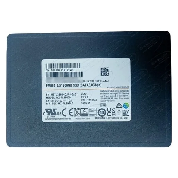 Samsung Pm893 Mz-7l3960hcjr Sata 3.0 2.5" 960 GB SSD - Görsel 2