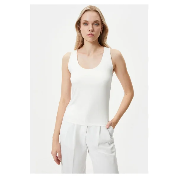 Koton Askılı Atlet Basic U Yaka Slim Fit - Beyaz - Görsel 3