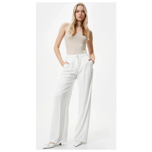 Koton Askılı Atlet Basic U Yaka Slim Fit - Ekru - Görsel 9