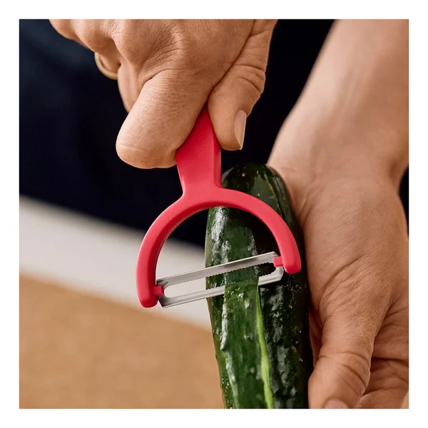 Victorinox 6.0963.1 Ypso Kırmızı Tırtıklı Çift Taraflı Soyacak - Görsel 10