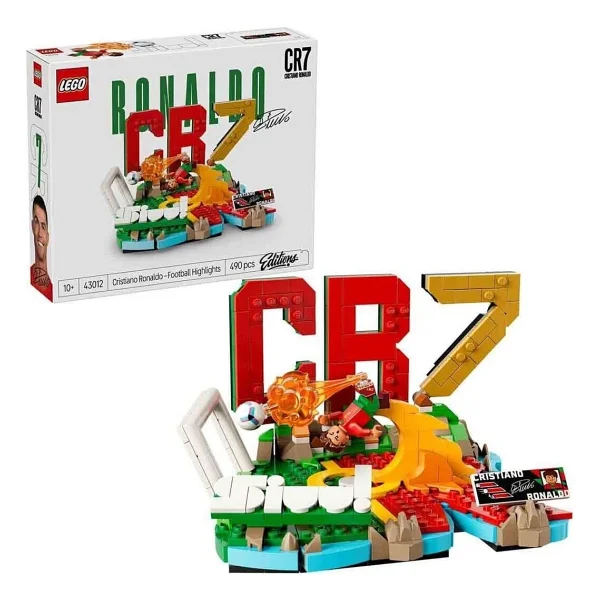 Lego 43012 Editions Cristiano Ronaldo Unutulmaz Futbol Anları - Görsel 2